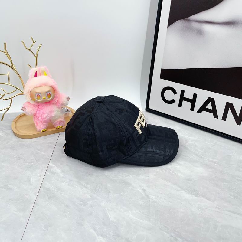 Fendi cap dx (66)