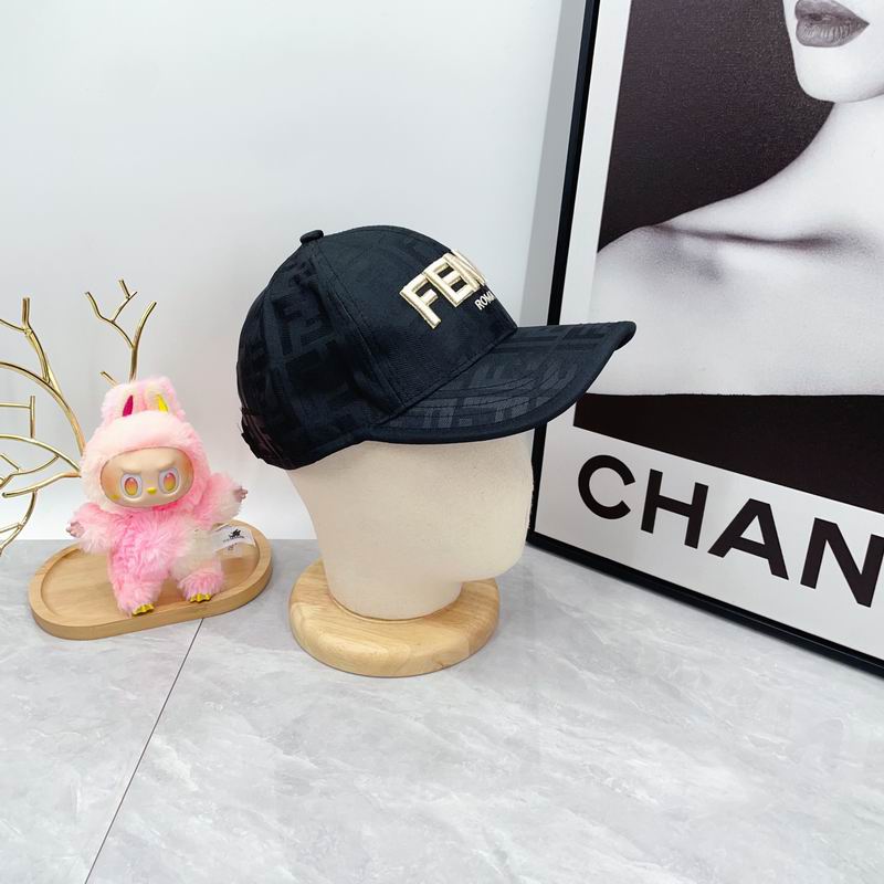 Fendi cap dx (69)