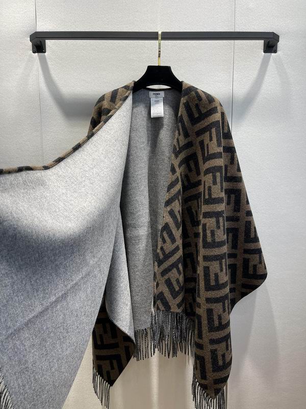Fendi cloak 140X150cm E (4)