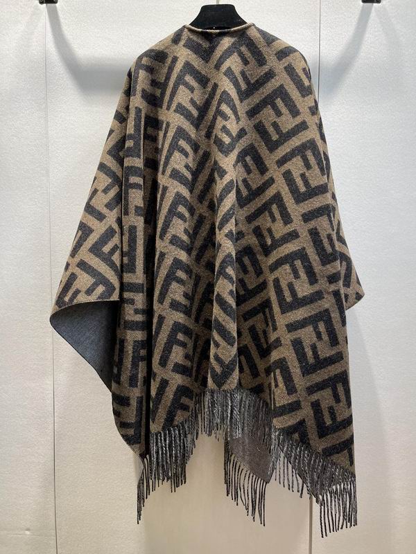 Fendi cloak 140X150cm E (5)