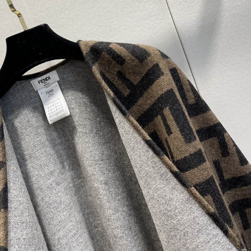 Fendi cloak 140X150cm E (7)