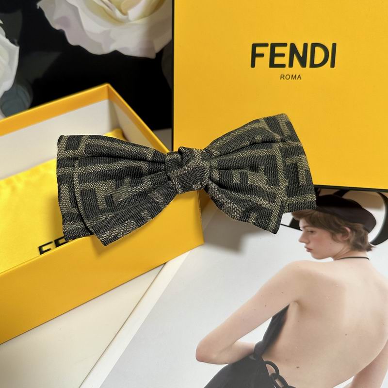 Fendi hairpin hh (4)
