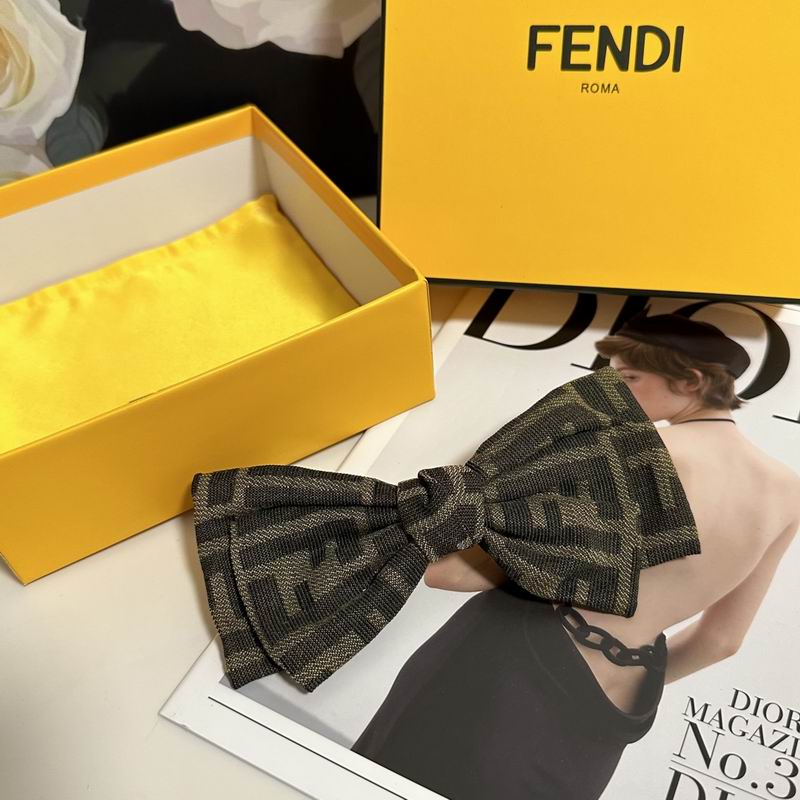 Fendi hairpin hh (5)