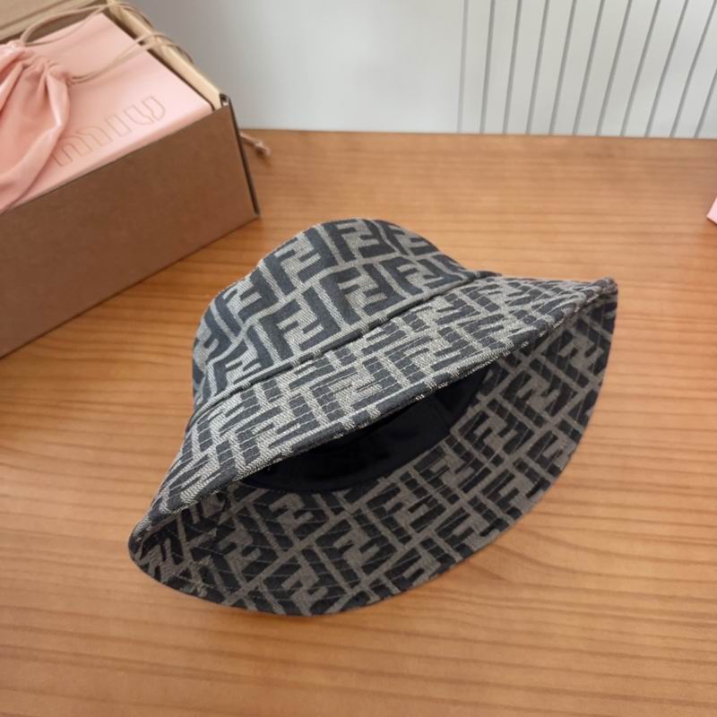 Fendi hat dx (1088)