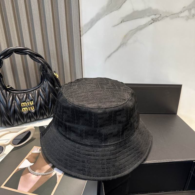 Fendi hat dx (1300)