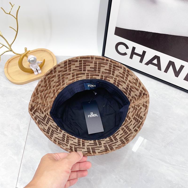 Fendi hat dx (1548)