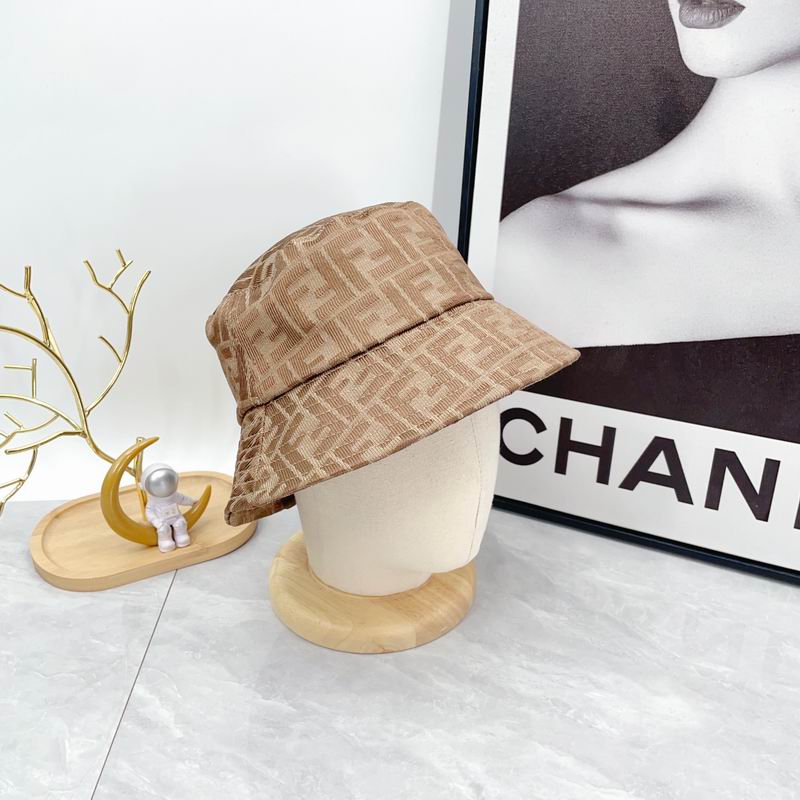 Fendi hat dx (1553)