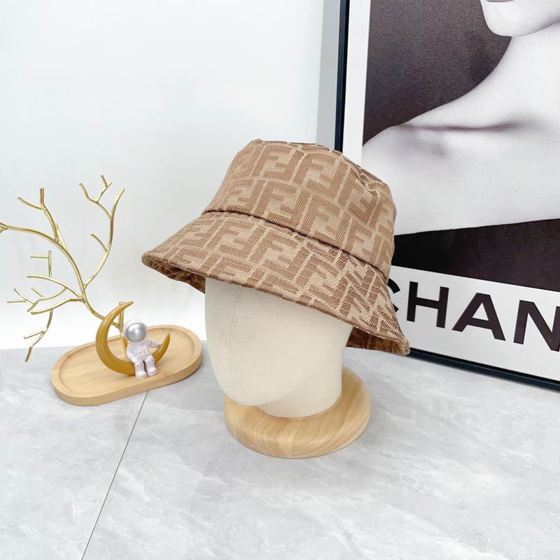 Fendi hat dx (1554)