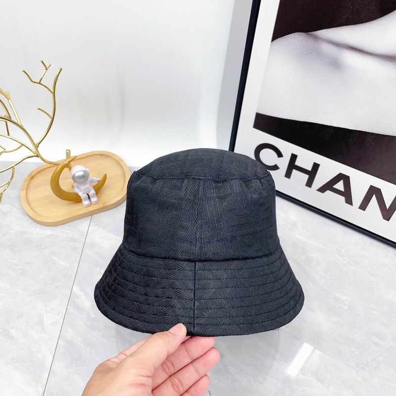 Fendi hat dx (1567)