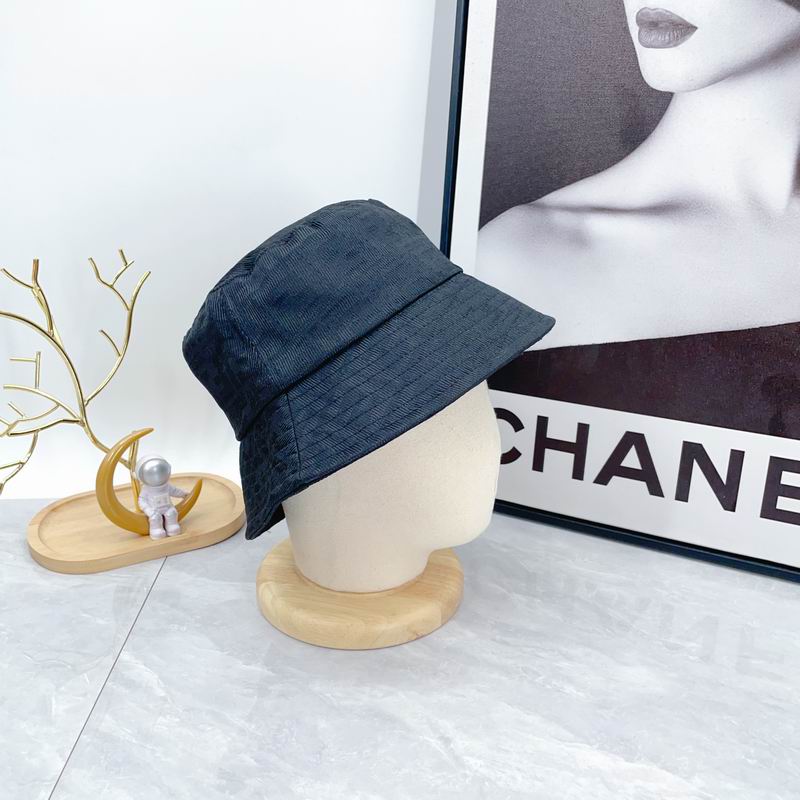 Fendi hat dx (1572)