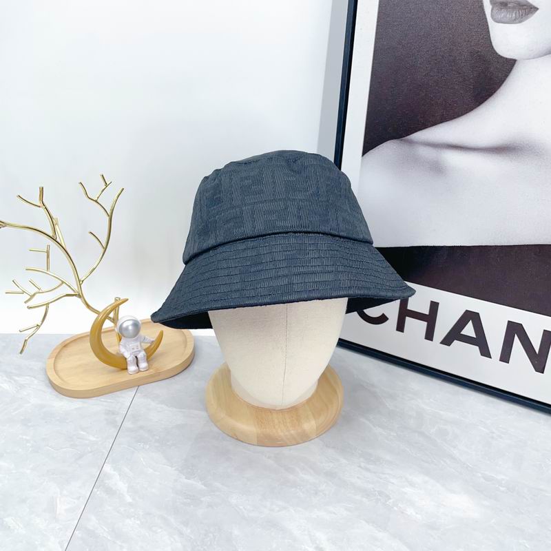 Fendi hat dx (1573)
