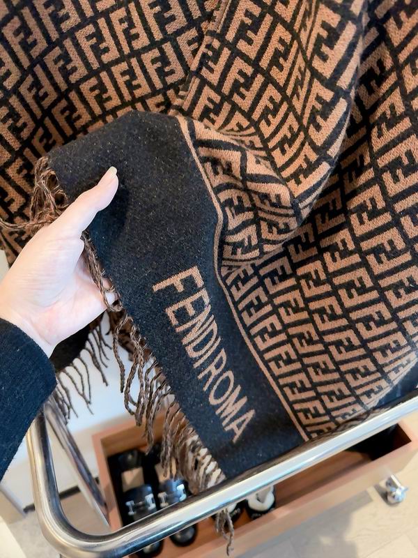 Fendi scarf 140X140cm E (17)