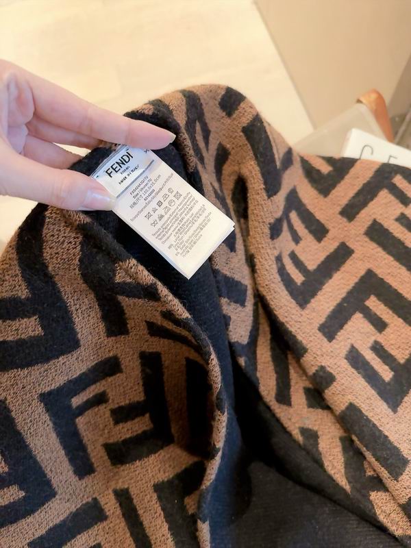 Fendi scarf 140X140cm E (5)