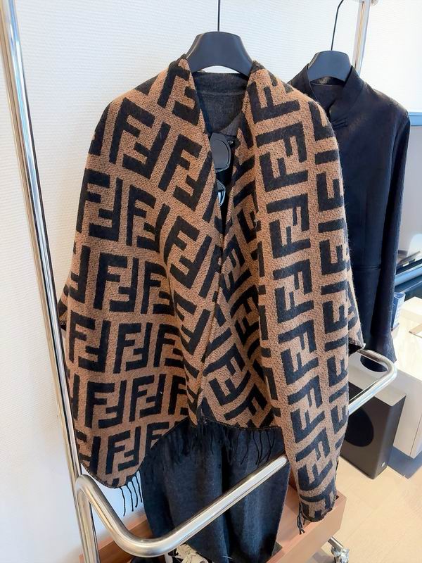 Fendi scarf 140X140cm E (6)