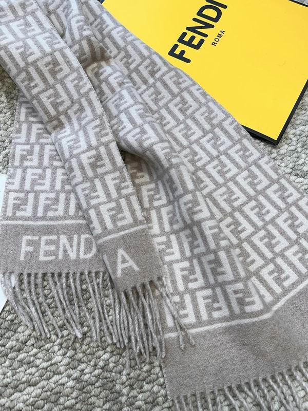 Fendi scarf 30X180cm 80%羊毛 20%羊绒 E (16)