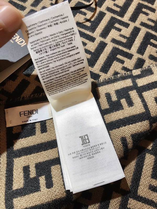 Fendi scarf 32X200cm 80%羊毛 20%羊绒 E (18)