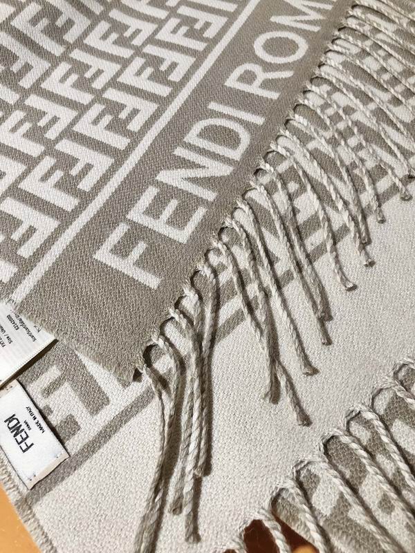 Fendi scarf 32X200cm 80%羊毛 20%羊绒 E (25)
