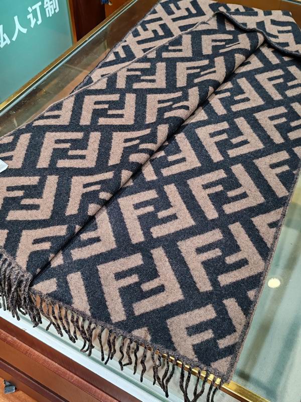 Fendi scarf 45X170cm 100%羊绒 E (3)