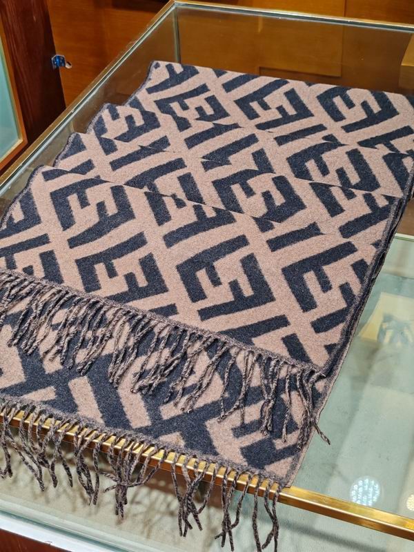 Fendi scarf 45X170cm 100%羊绒 E (7)