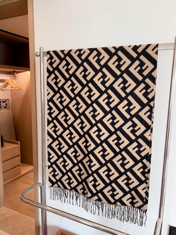 Fendi scarf 50X180cm 100%羊毛 E (16)