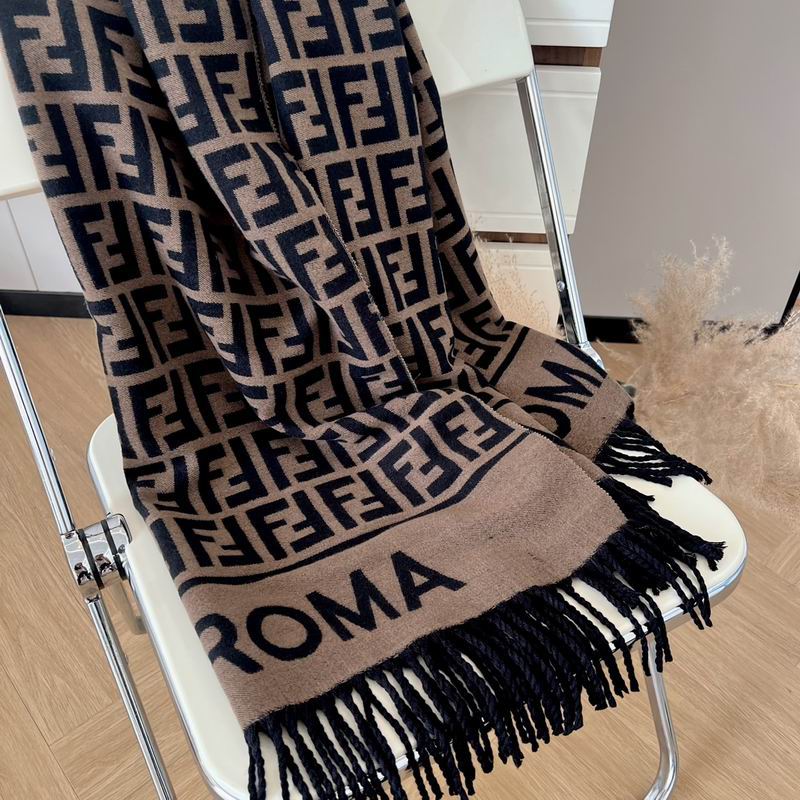 Fendi scarf E (13)