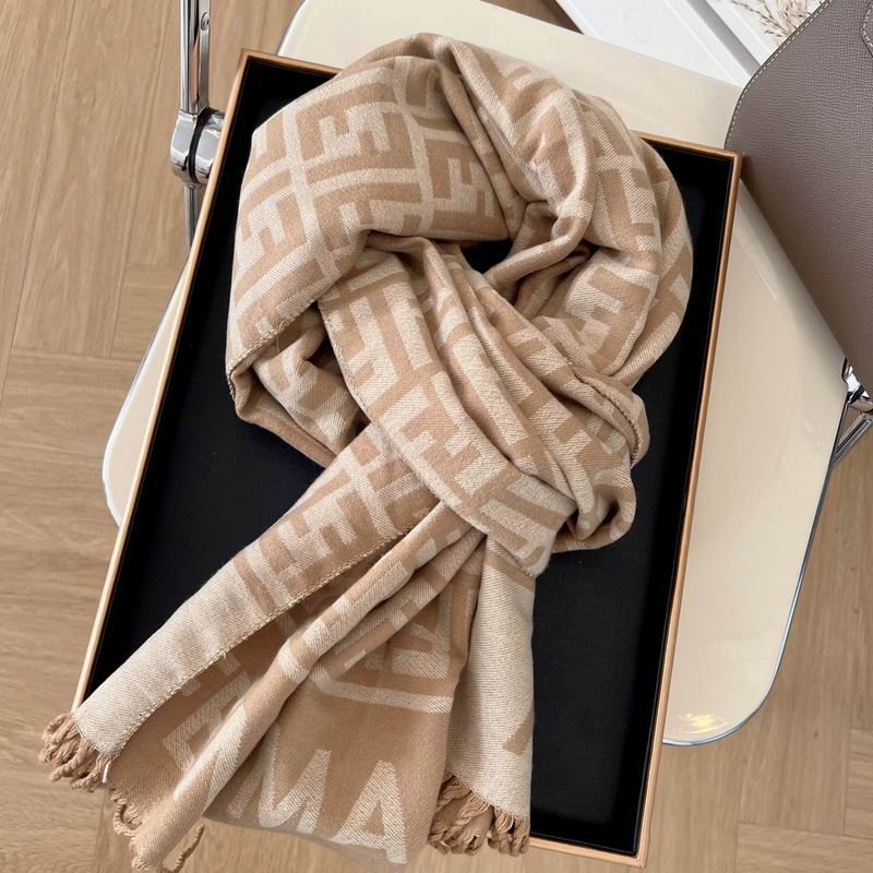 Fendi scarf E (3)