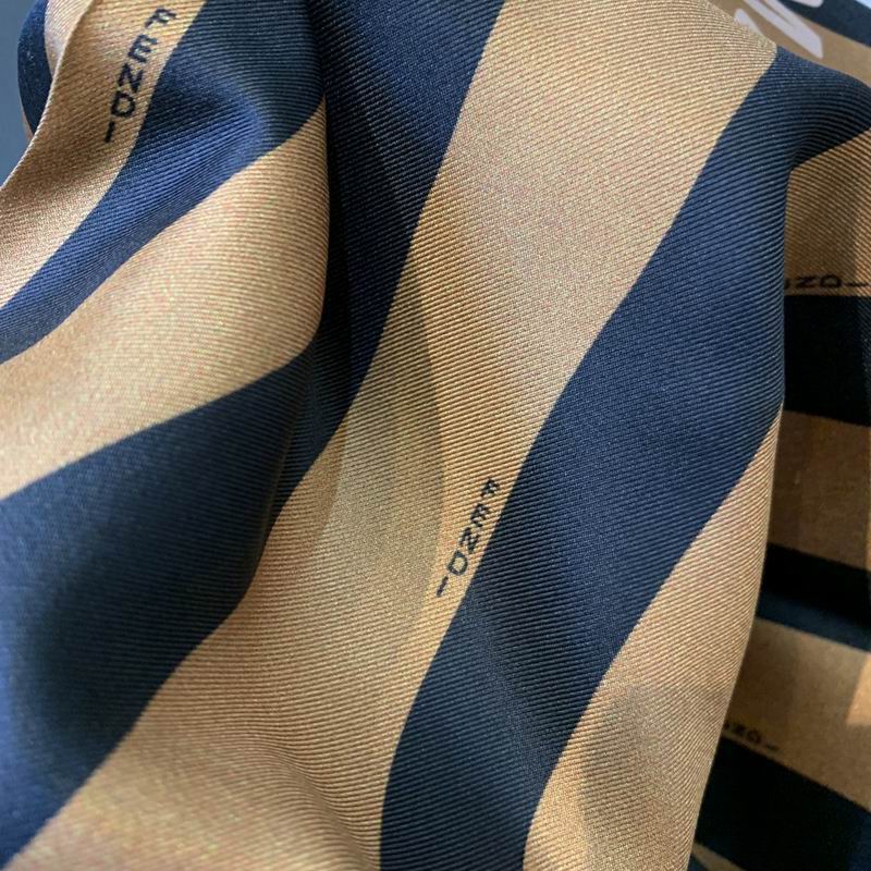 Fendi silk scarf 50X50cm E (15)