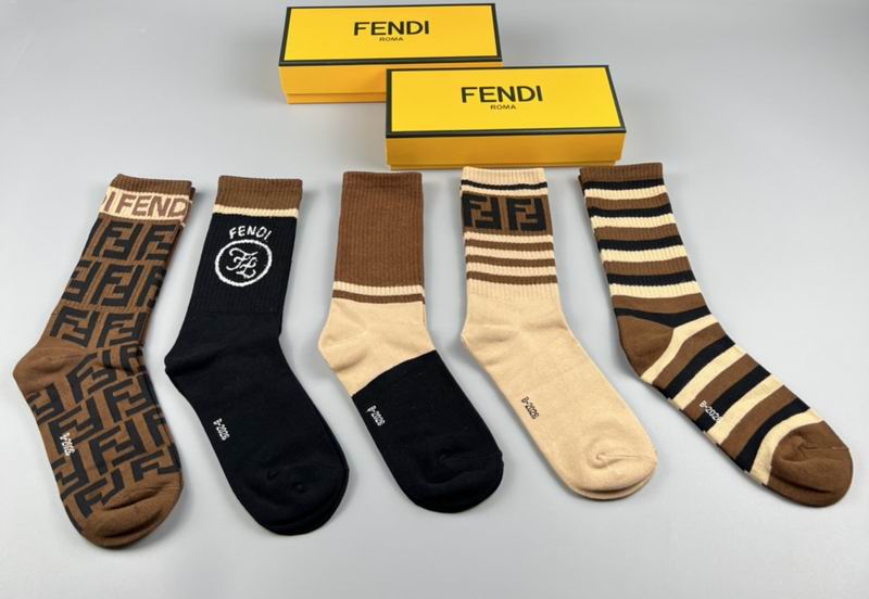 Fendi socks (1)