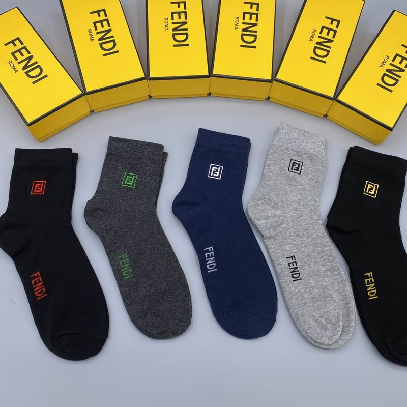 Fendi socks (1)