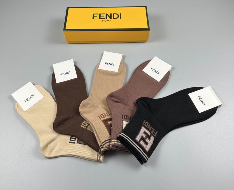 Fendi socks (2)