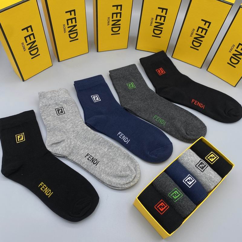 Fendi socks (5)
