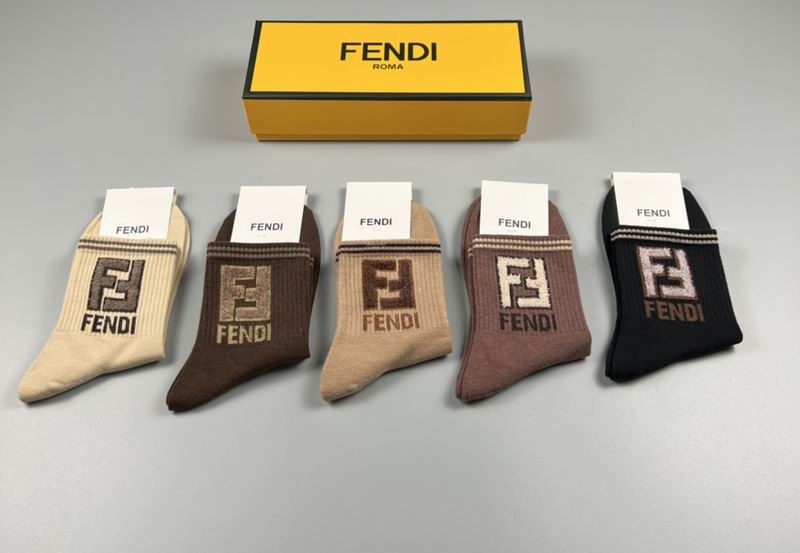 Fendi socks (6)