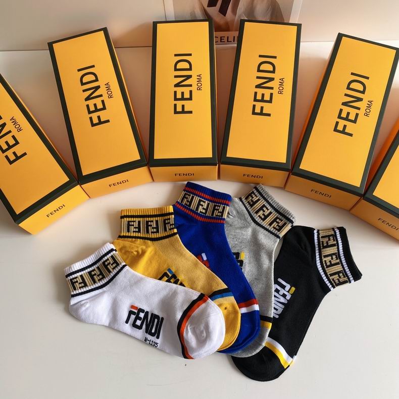 Fendi socks (7)
