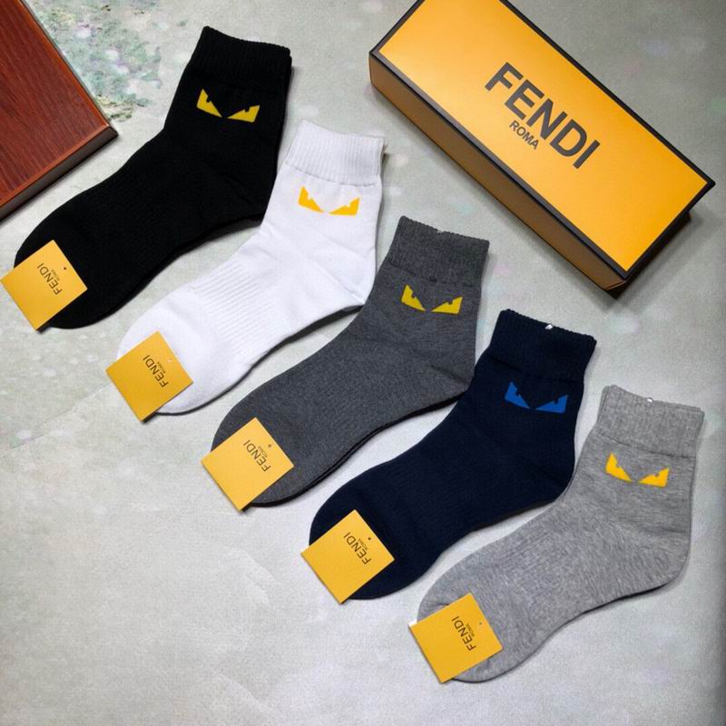 Fendi socks (7)