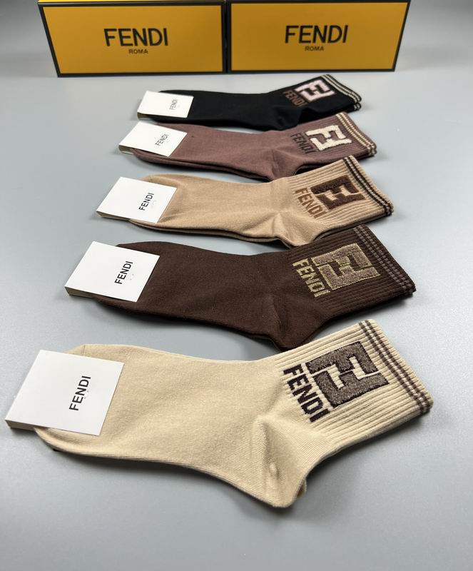 Fendi socks (9)