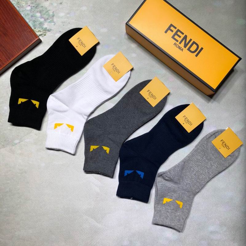 Fendi socks (9)
