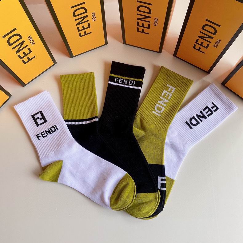 Fendi socks  (1)