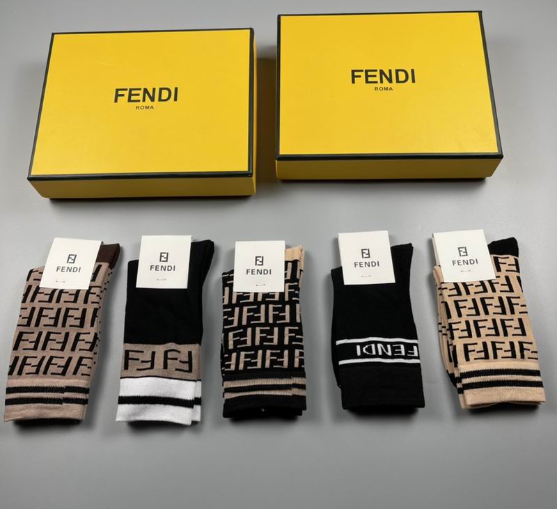 Fendi socks  (1)