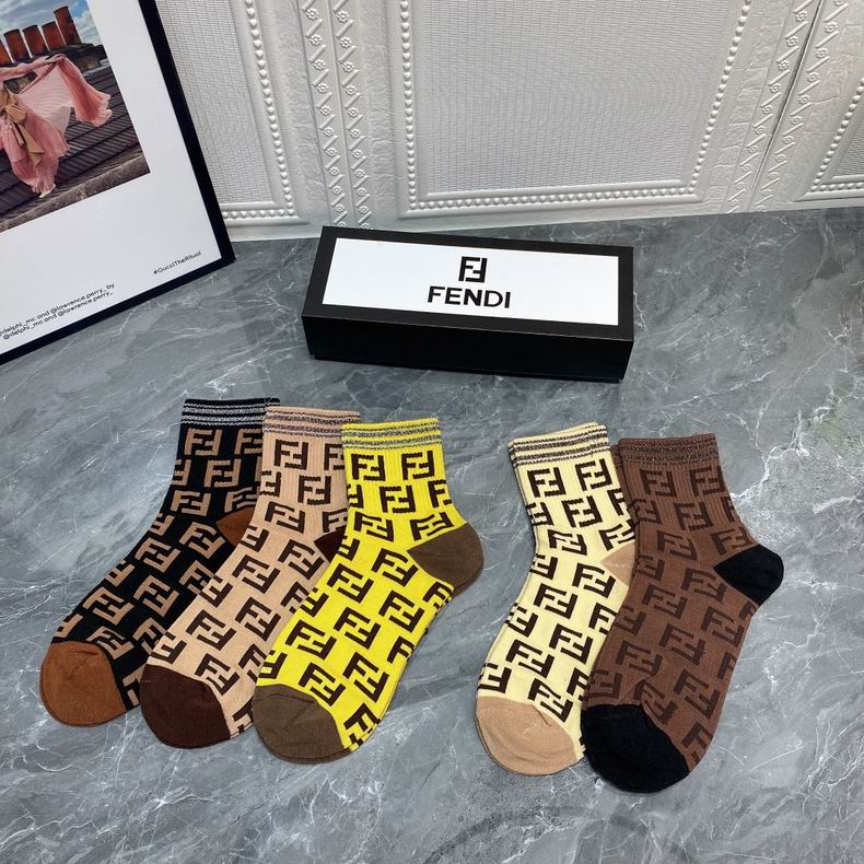 Fendi socks  (1)