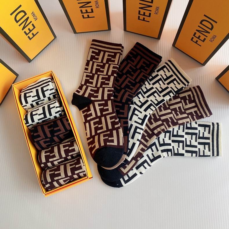 Fendi socks  (1)