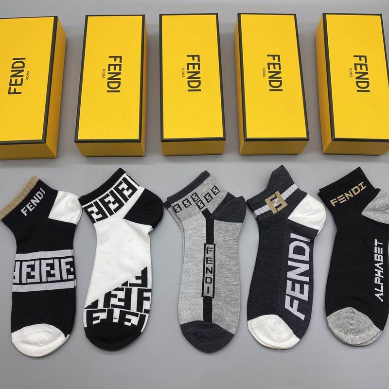 Fendi socks  (1)