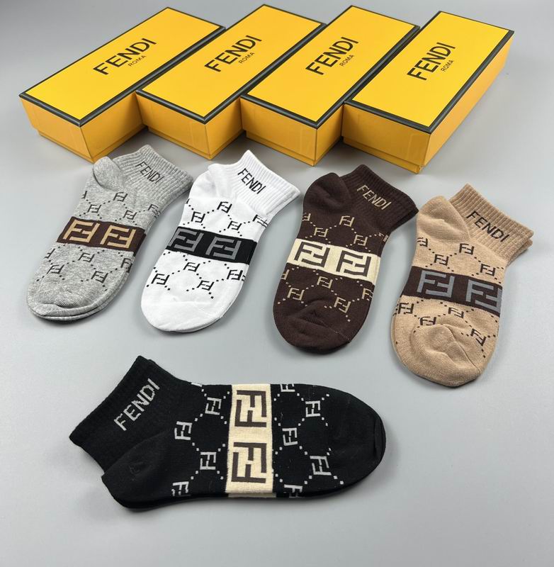 Fendi socks  (1)