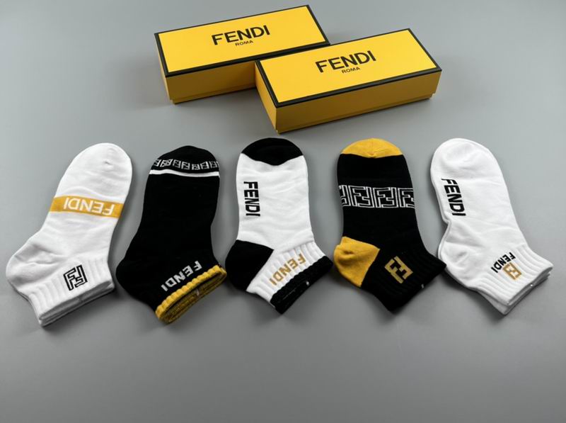 Fendi socks  (1)