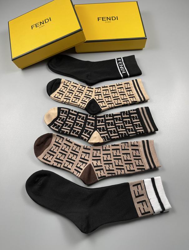 Fendi socks  (2)