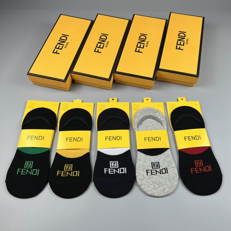 Fendi socks  (2)