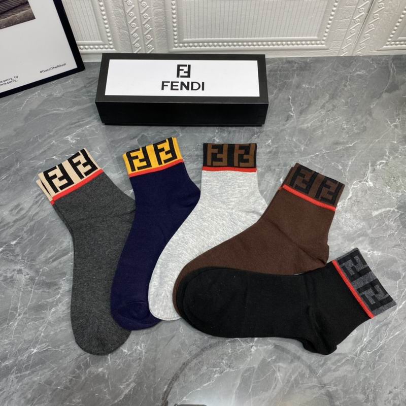 Fendi socks  (4)