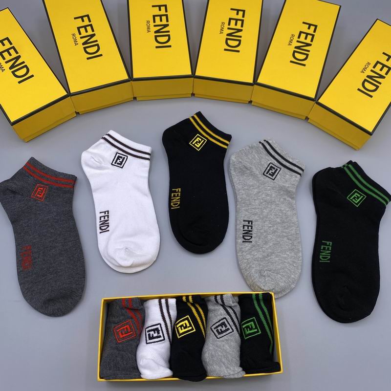 Fendi socks  (4)