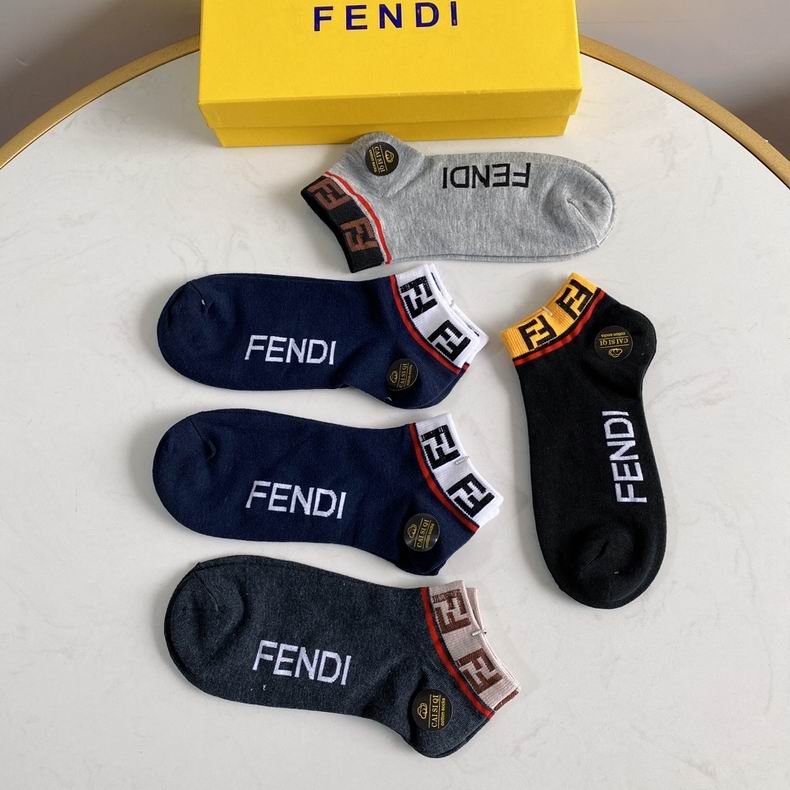 Fendi socks  (4)