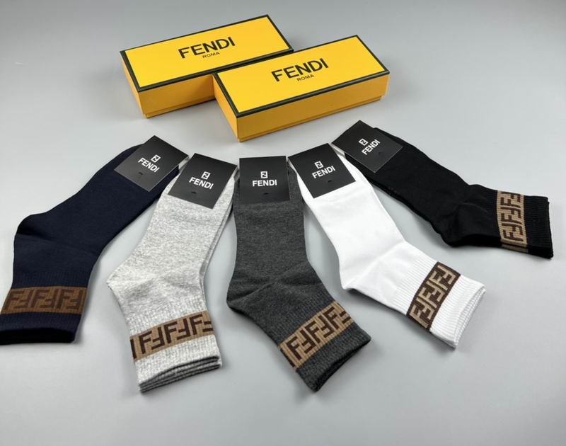 Fendi socks  (5)