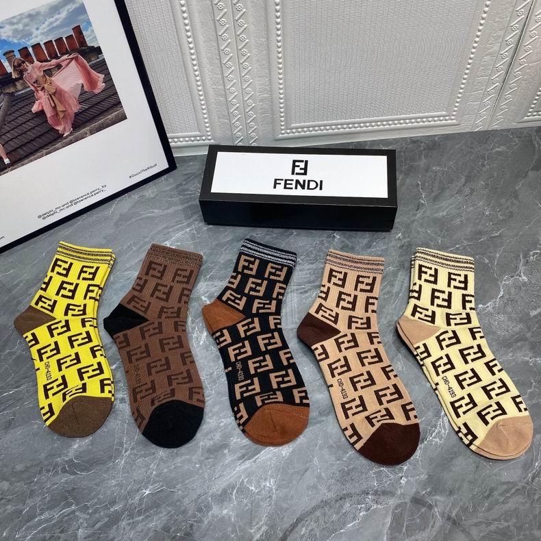 Fendi socks  (5)